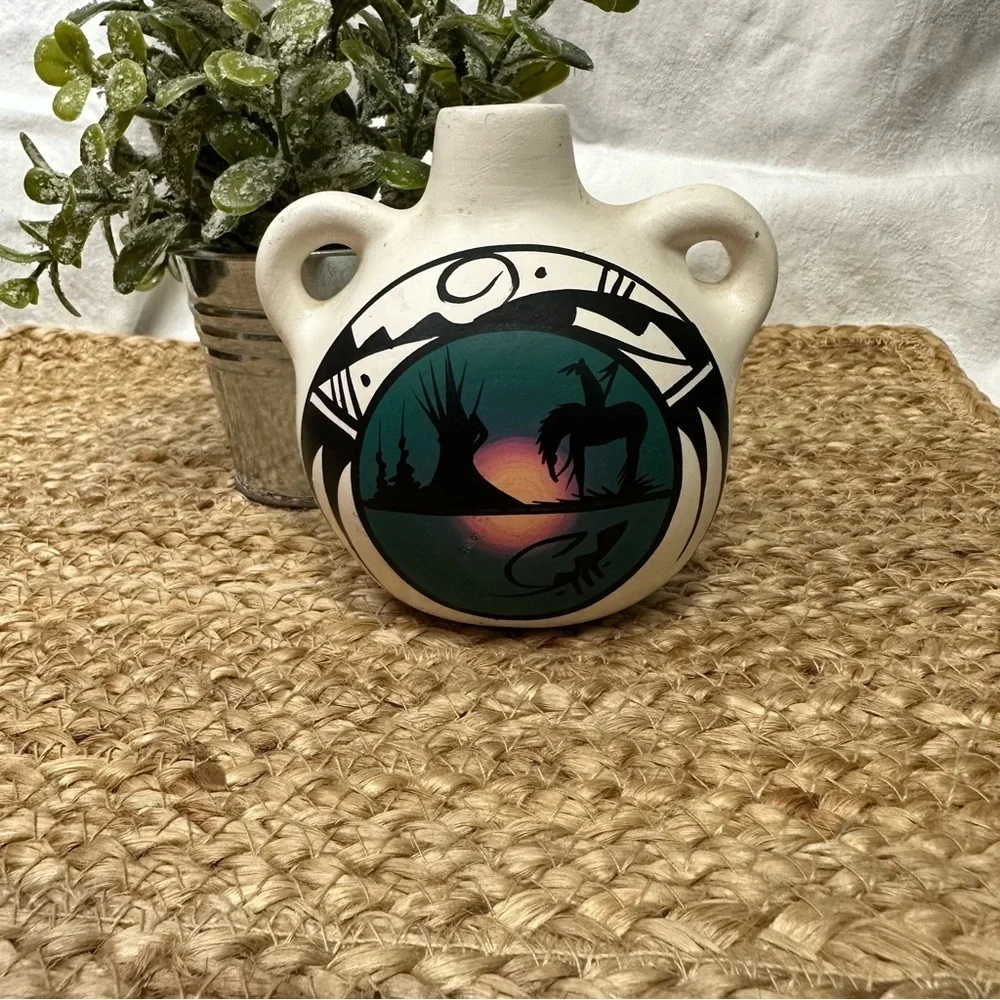 Native American Horse & Rider Navajo Water Vessel‎ Vase Jug Pottery